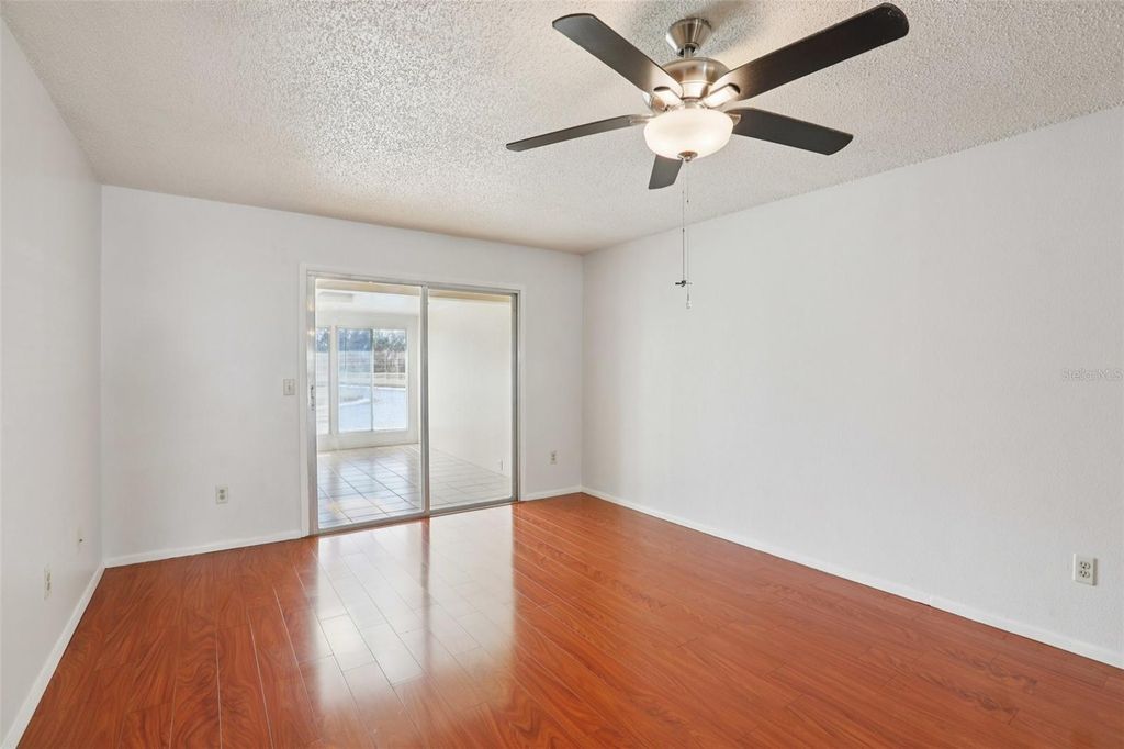 Image 10 of property listing at 28 BRIGTON COURT, Safety Harbor, FL 34695