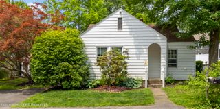 207 Maple Avenue, Germantown, NY 12526