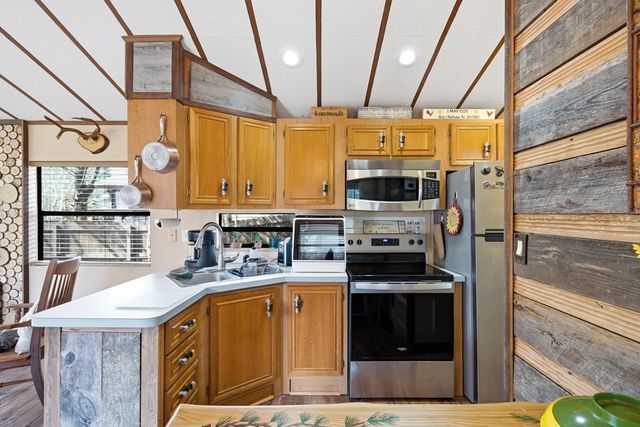 1856 Deer Run Circle, Hiawassee, GA 30546