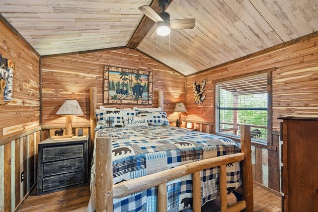 1856 Deer Run Circle, Hiawassee, GA 30546