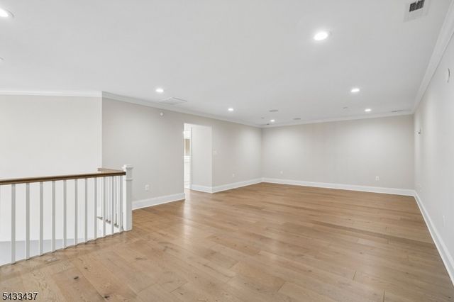 6 Concord Ct, Warren Twp., NJ 07059