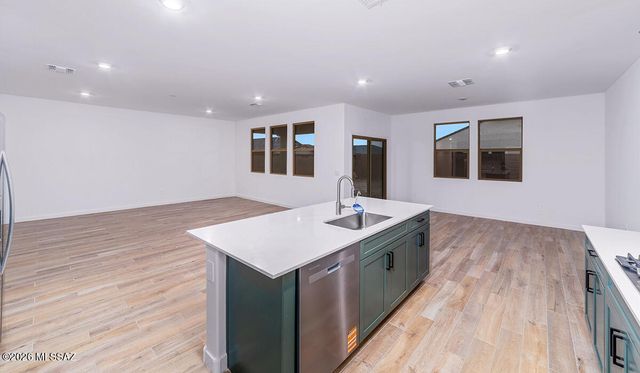 931 W Calle Zaino, Sahuarita, AZ 85629