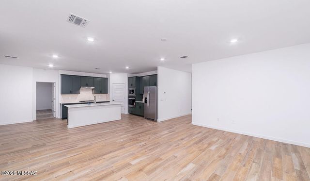 931 W Calle Zaino, Sahuarita, AZ 85629