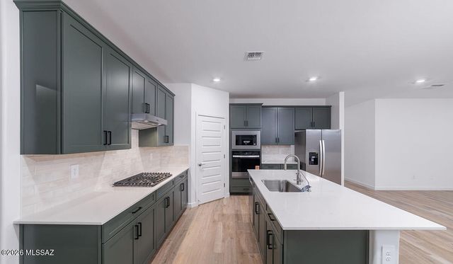 931 W Calle Zaino, Sahuarita, AZ 85629