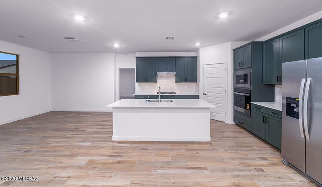 931 W Calle Zaino, Sahuarita, AZ 85629