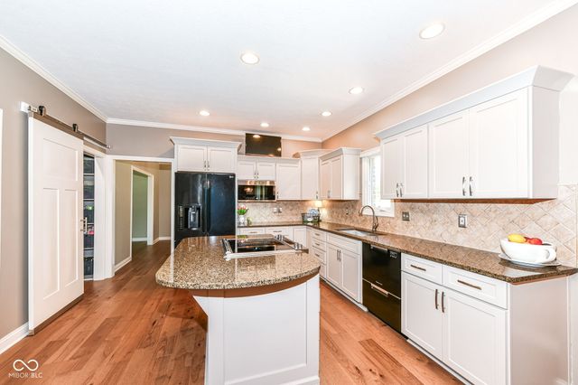 1385 Edinburgh Drive, Carmel, IN 46033