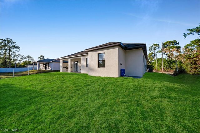 1238 Celtic ST E, Estero, FL 33928