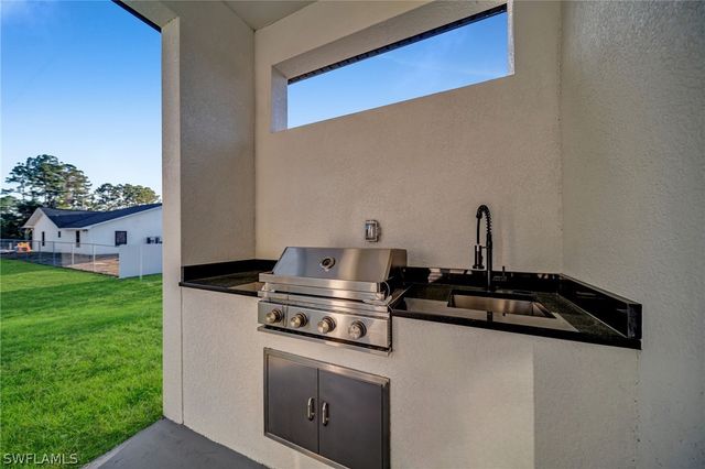 1238 Celtic ST E, Estero, FL 33928