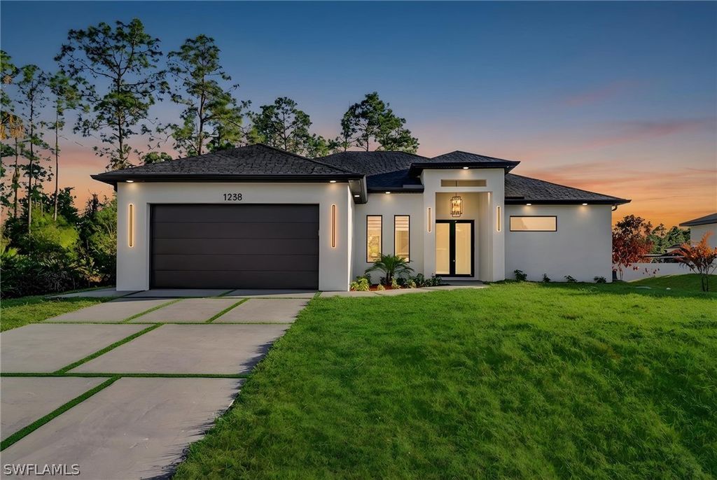 1238 Celtic ST E, Estero, FL 33928