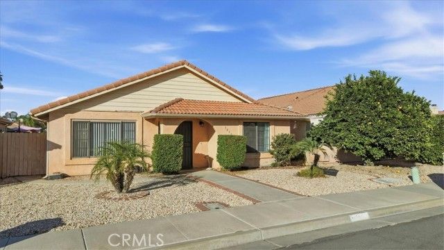 3050 Del Flora Dr, Hemet, CA 92545