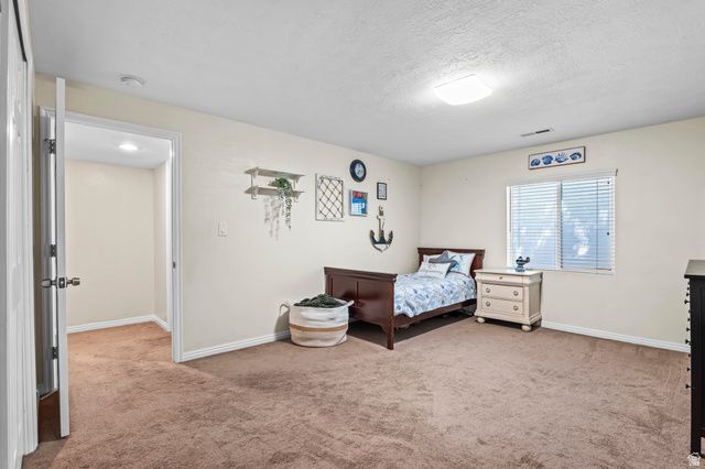 7092 N CHEROKEE ST, Eagle Mountain, UT 84005