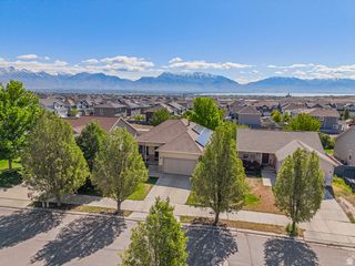7092 N CHEROKEE ST, Eagle Mountain, UT 84005