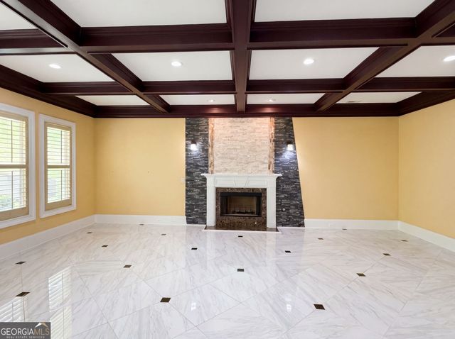 332 Warwick Place, Mcdonough, GA 30253