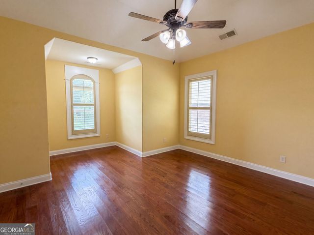 332 Warwick Place, Mcdonough, GA 30253