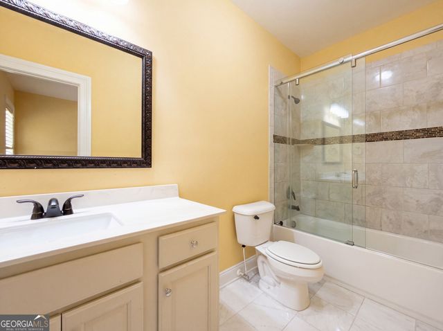 332 Warwick Place, Mcdonough, GA 30253