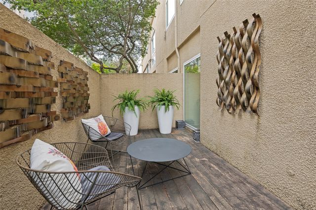 2509 Welborn Street C, Dallas, TX 75219