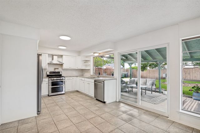 5225 Pensacola Drive, Garland, TX 75043