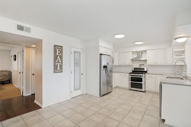 5225 Pensacola Drive, Garland, TX 75043