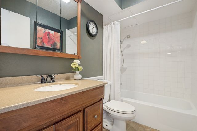 5225 Pensacola Drive, Garland, TX 75043