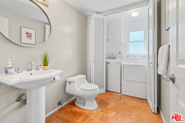 4725 La Villa Marina B, Marina Del Rey, CA 90292