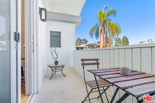 4725 La Villa Marina B, Marina Del Rey, CA 90292