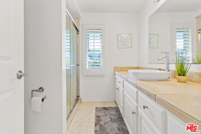 4725 La Villa Marina B, Marina Del Rey, CA 90292