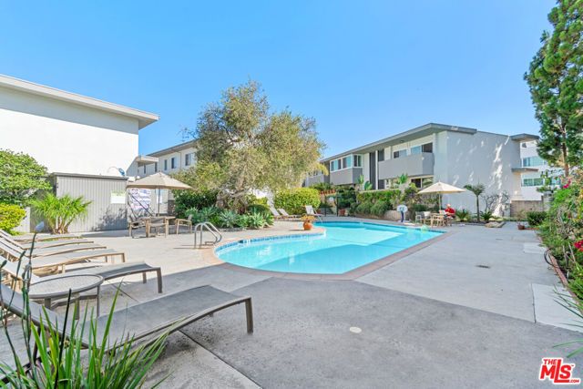 4725 La Villa Marina B, Marina Del Rey, CA 90292