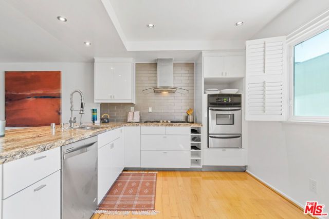 4725 La Villa Marina B, Marina Del Rey, CA 90292