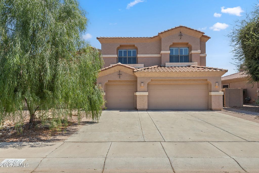 2089 S SAILORS Way, Gilbert, AZ 85295 — photo 2