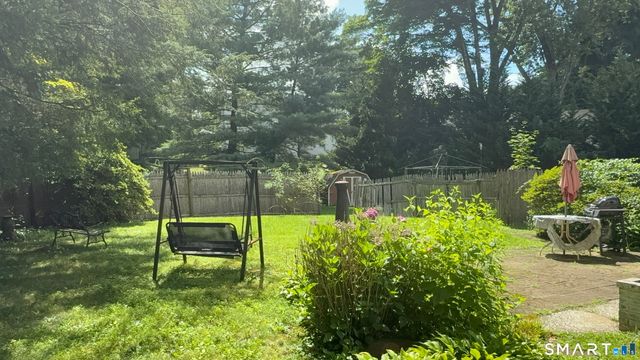 19 Down River Road, New Canaan, CT 06840