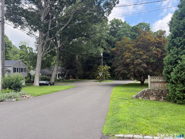 19 Down River Road, New Canaan, CT 06840