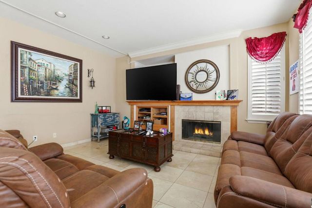 946 Martiri Court, Gilroy, CA 95020