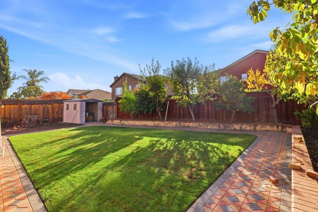 946 Martiri Court, Gilroy, CA 95020