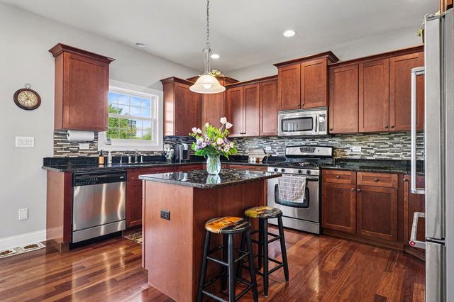 1744 E Offner Road, Beecher, IL 60401