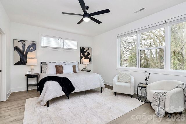 3440 Brookshire Boulevard, Charlotte, NC 28216