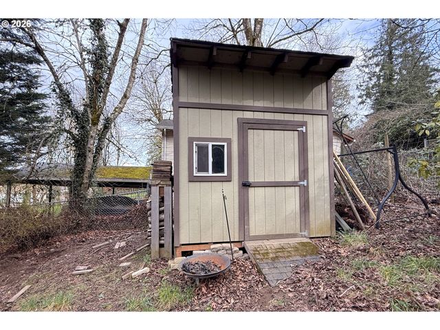 206 Sw 4TH St, Troutdale, OR 97060