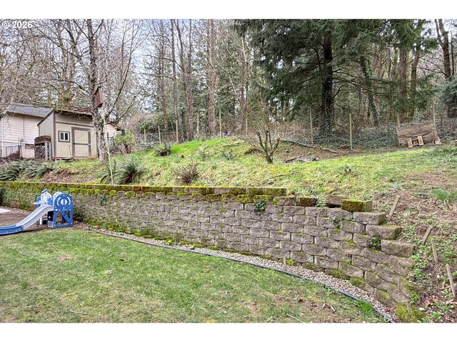 206 Sw 4TH St, Troutdale, OR 97060