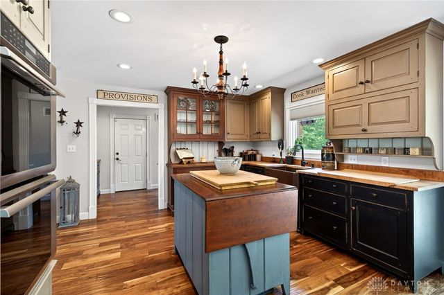 1137 Stubbs Mill Road, Turtlecreek Twp, OH 45036