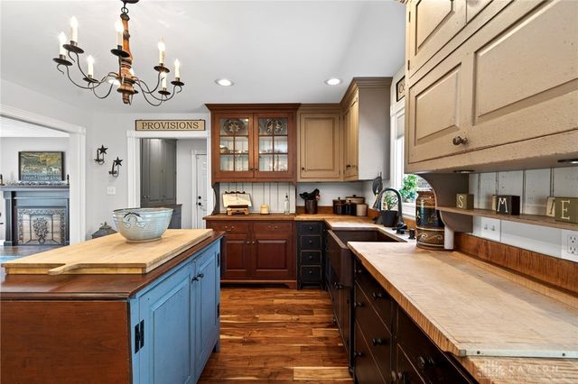 1137 Stubbs Mill Road, Turtlecreek Twp, OH 45036