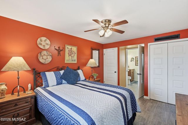 176 S Paseo Sarta Apt B, Green Valley, AZ 85614