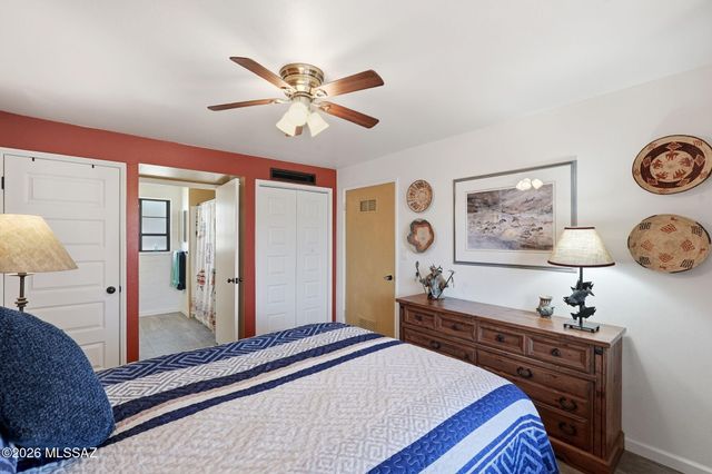 176 S Paseo Sarta Apt B, Green Valley, AZ 85614