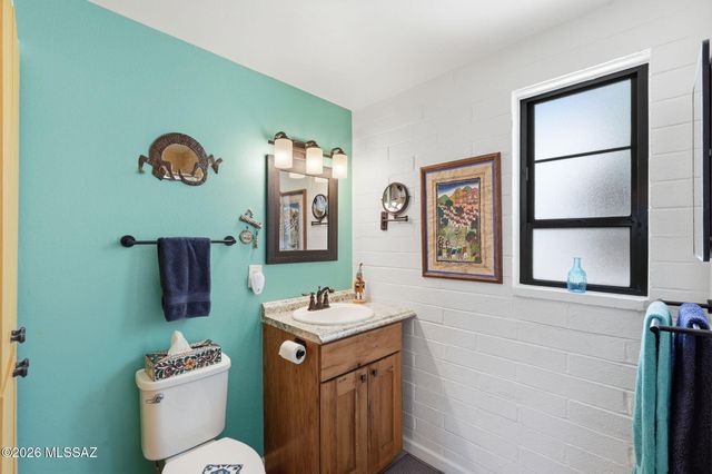 176 S Paseo Sarta Apt B, Green Valley, AZ 85614