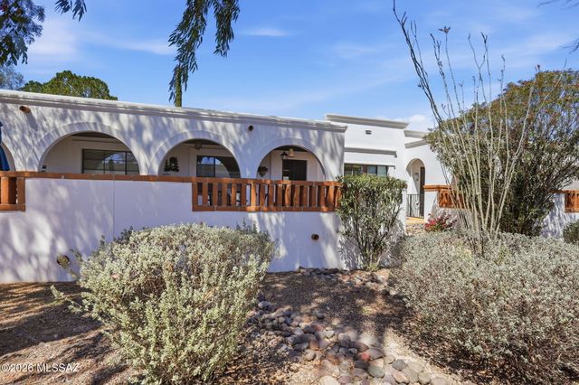 176 S Paseo Sarta Apt B, Green Valley, AZ 85614