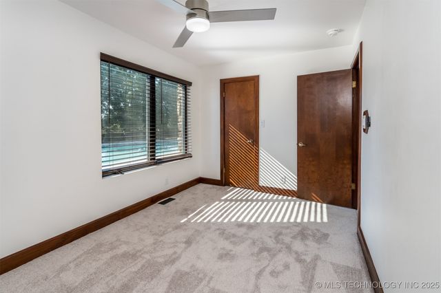 6642 E 60th Place, Tulsa, OK 74145