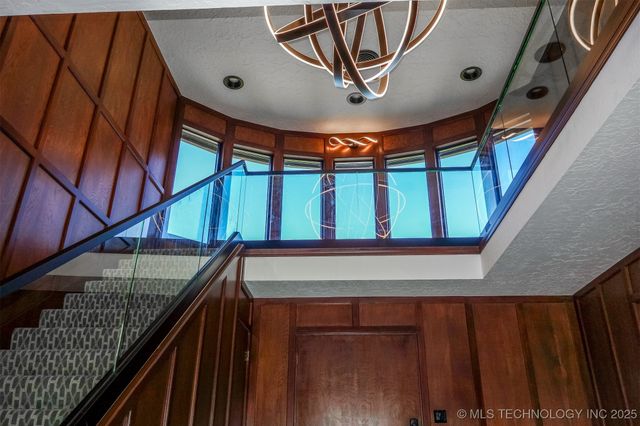 6642 E 60th Place, Tulsa, OK 74145