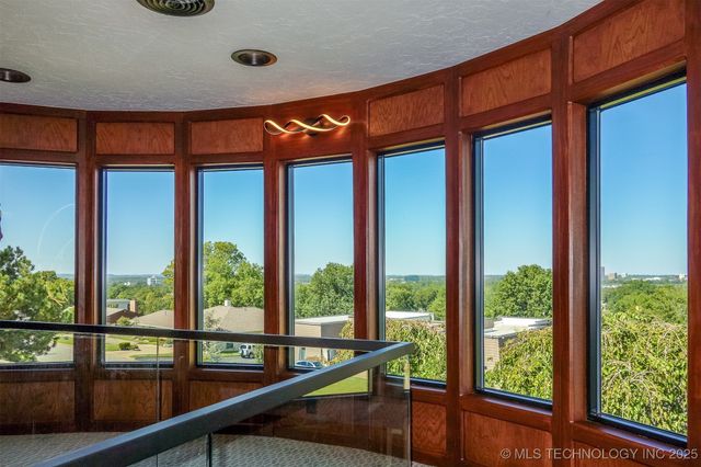 6642 E 60th Place, Tulsa, OK 74145