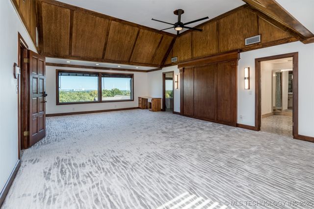 6642 E 60th Place, Tulsa, OK 74145