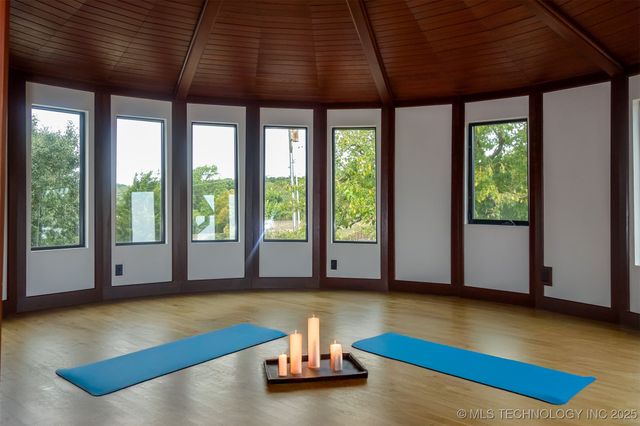 6642 E 60th Place, Tulsa, OK 74145