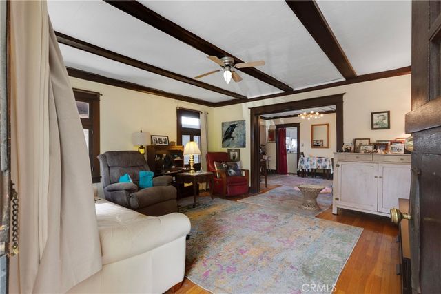 523 N Lake, Los Angeles, CA 90026