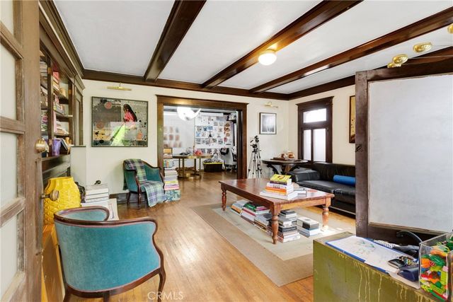 523 N Lake, Los Angeles, CA 90026